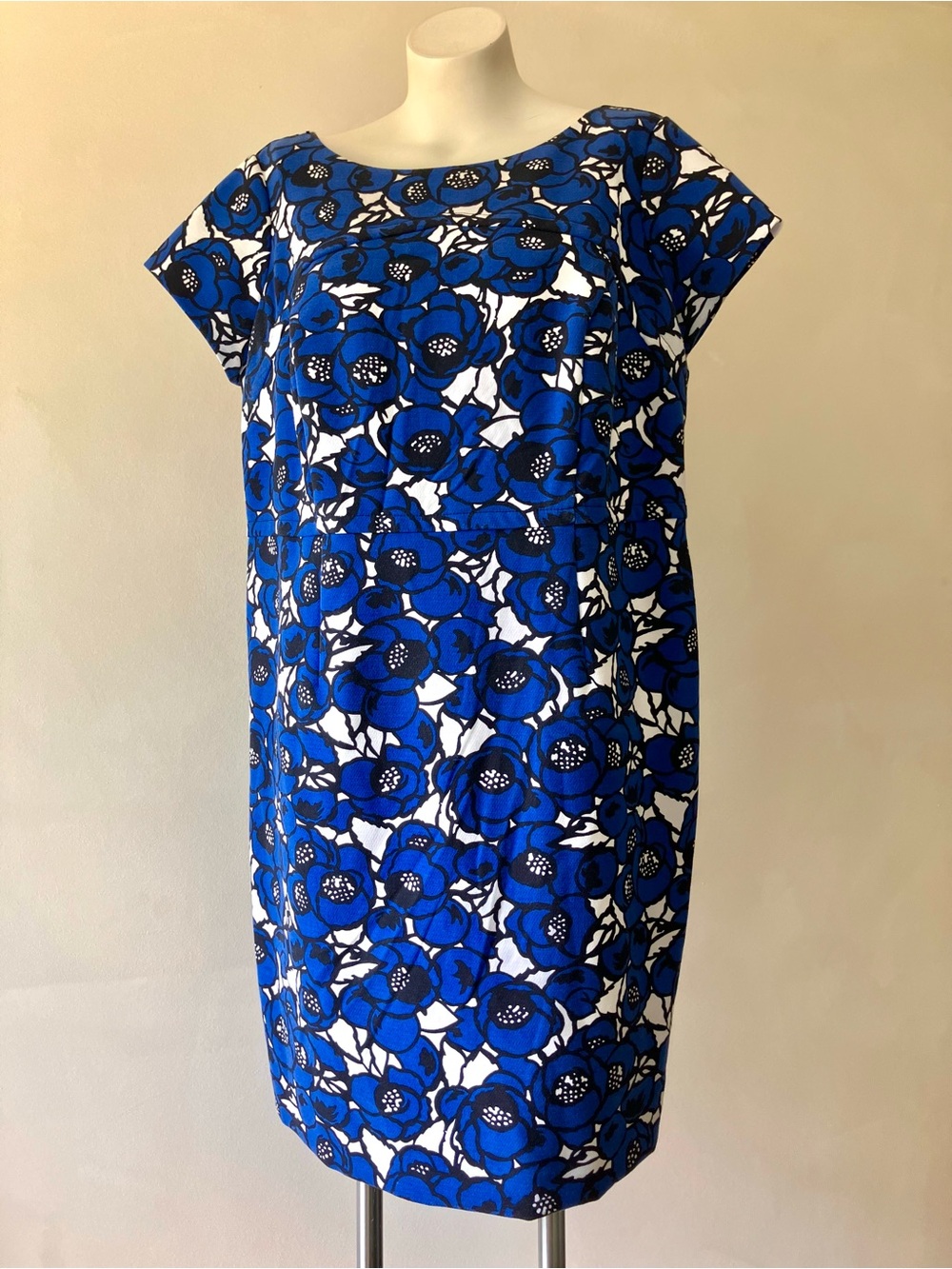 Talbots | Blue Poppy Print Short Sleeve Sheath Dress